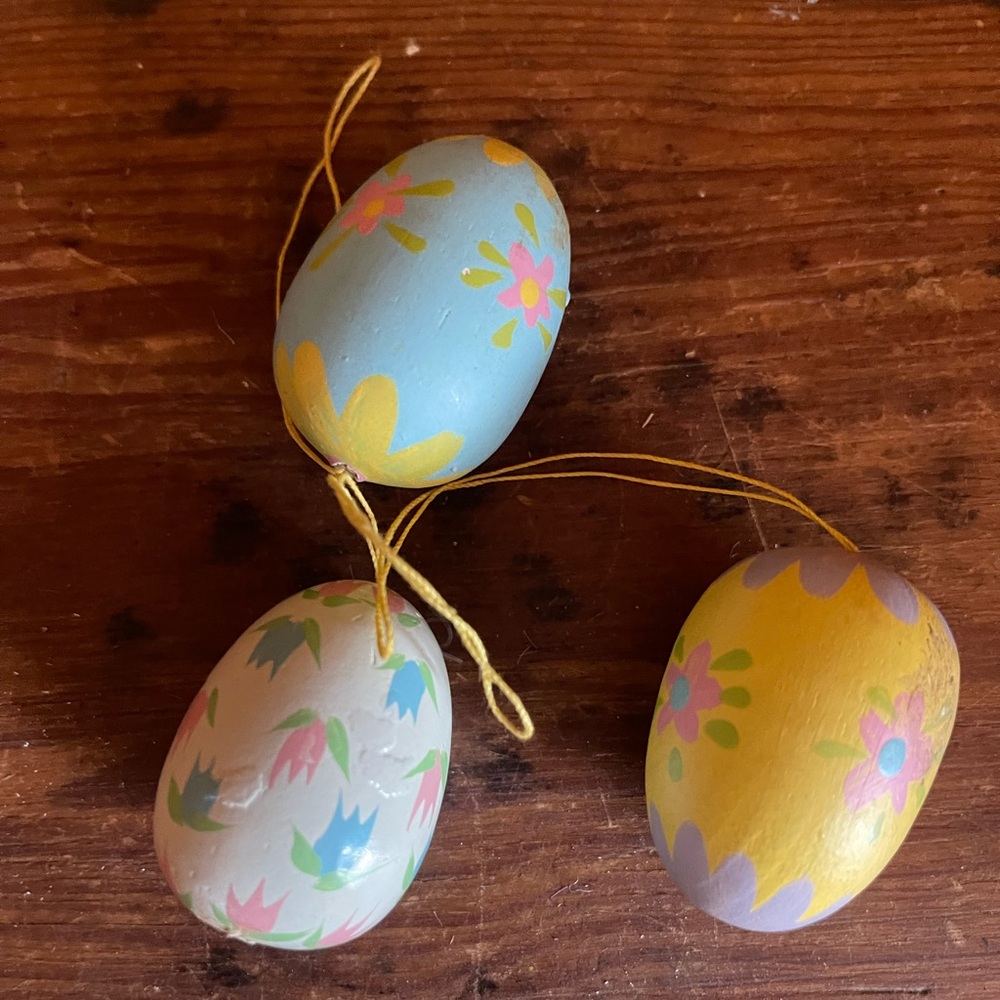 Hand-Painted Pastel Floral Hanging Eggs - Blue, Yellow, Cream